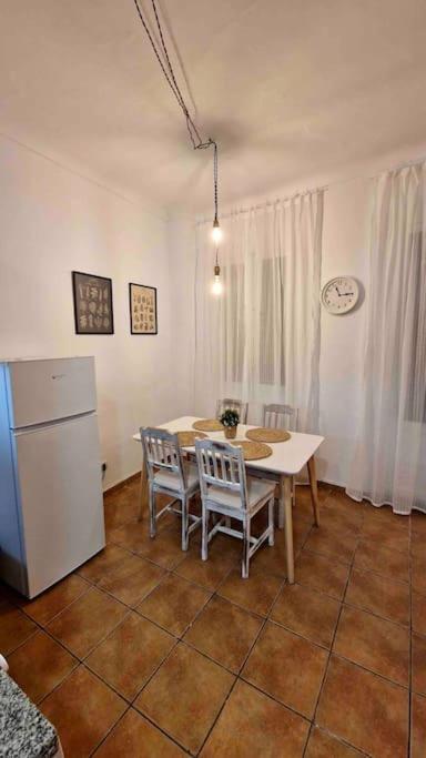 Апартаменты Apartamento Zacatin Centro Гранада Экстерьер фото